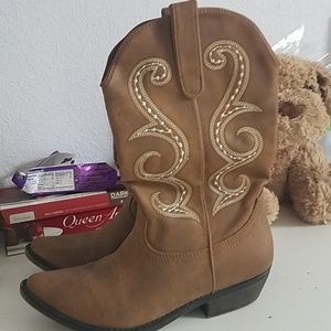 American Rag boots